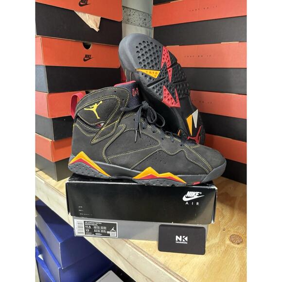 Air Jordan 7 Retro Citrus 2012 Sneakers Size 11.5 Men CU9307-081 Authentic